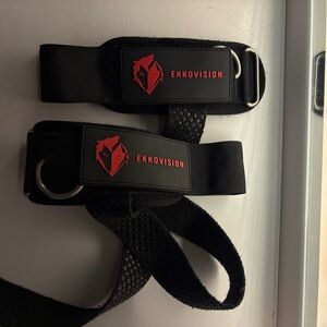 Ekkovision Black Lifting Straps